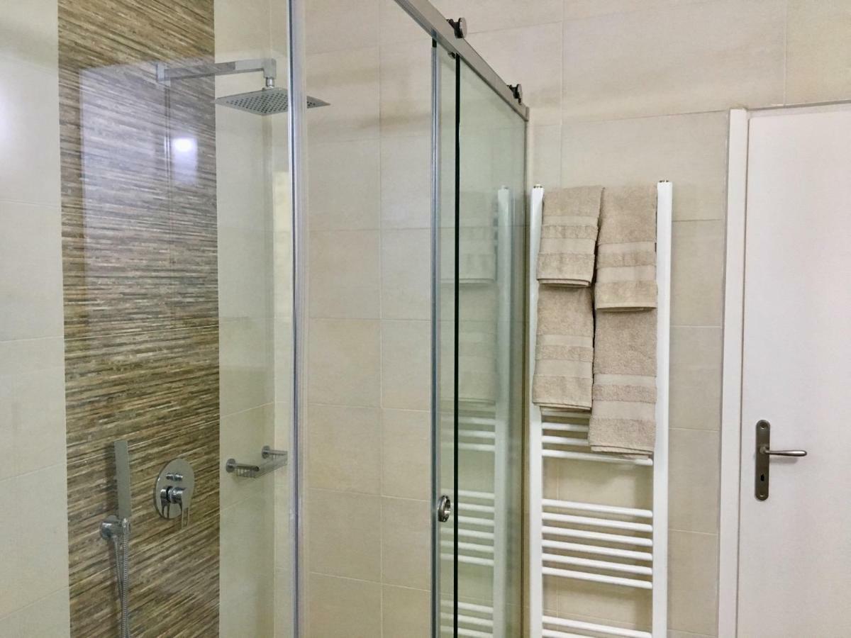 Sea Star Luxury Apartment เอเธนส์ ภายนอก รูปภาพ