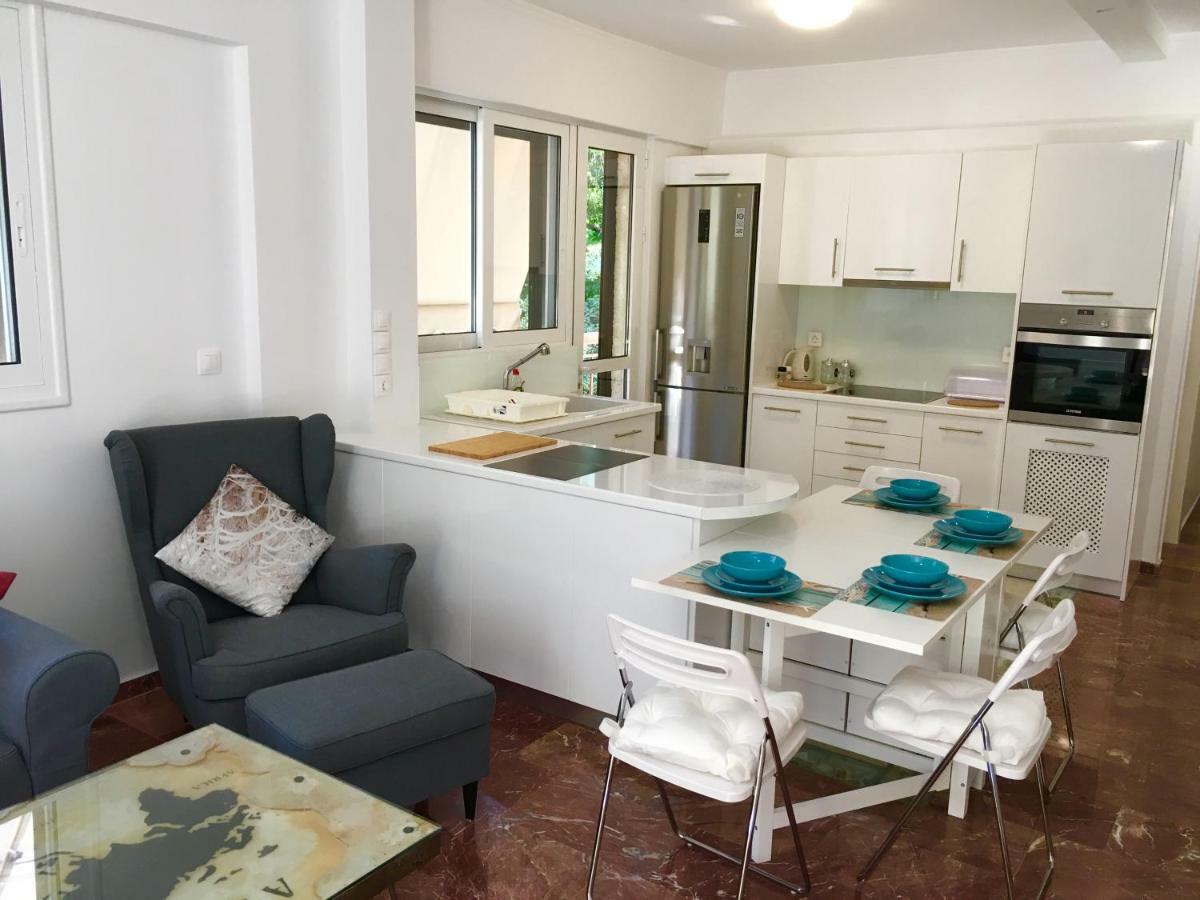 Sea Star Luxury Apartment เอเธนส์ ภายนอก รูปภาพ