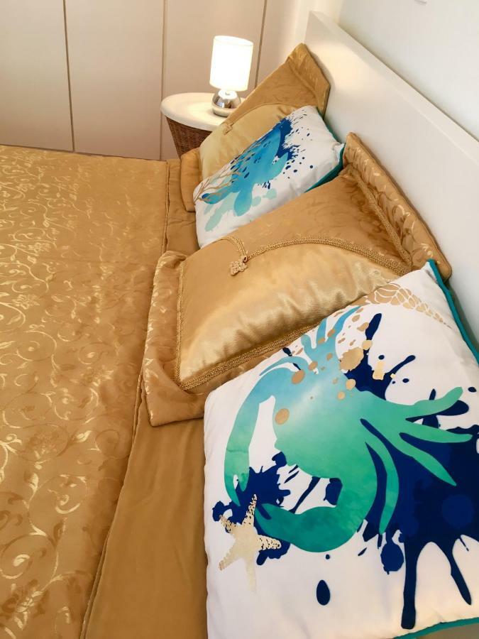 Sea Star Luxury Apartment เอเธนส์ ภายนอก รูปภาพ